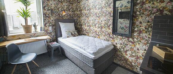 Studio für 1 Person (mit Kitchenette) Handwerkerzimmer Monteurzimmer Gästezimmer Ferienwohnung 1 zimmer