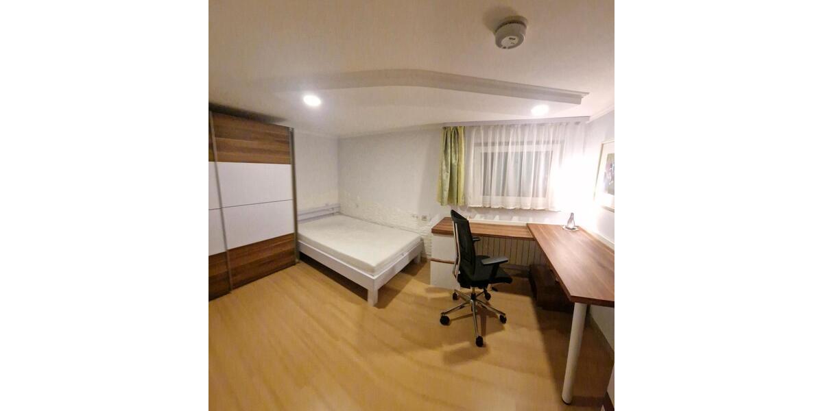 Erdgeschoßwohnung Tübingen Derendingen - 15 Zimmer, 156 m&sup2;, 480&euro; | Angebot:26026666