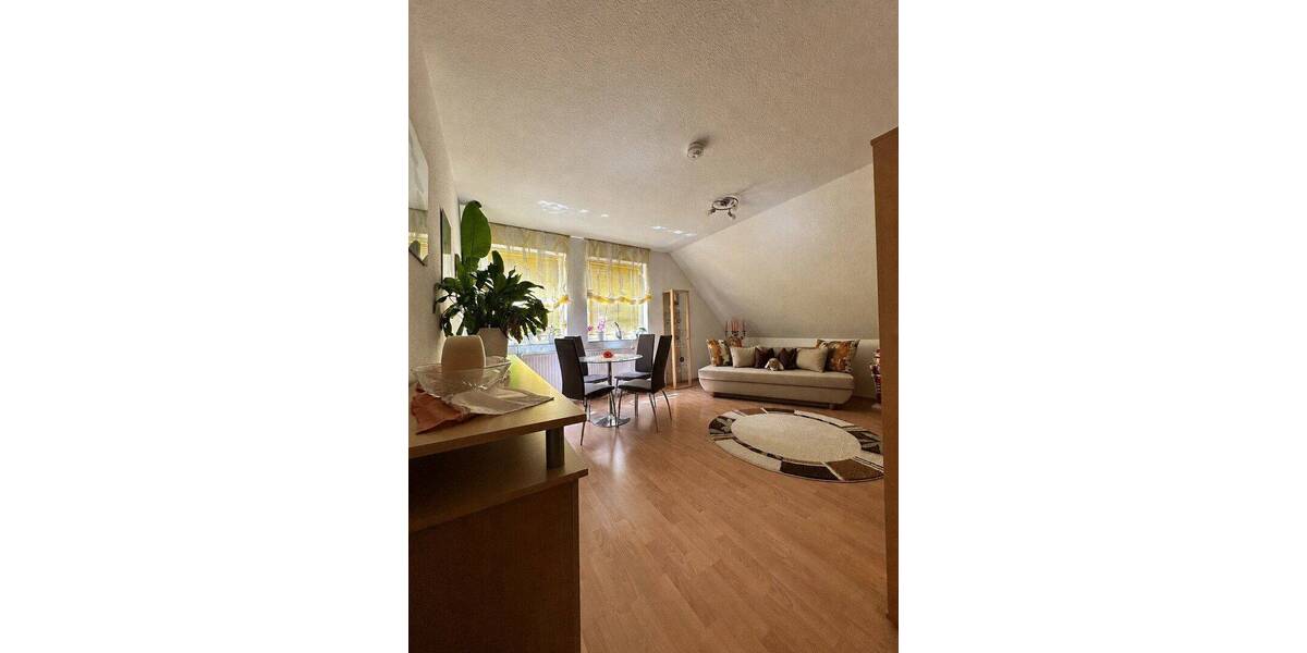 Etagenwohnung Magdeburg Stadtfeld Ost - 5 Zimmer, 160 m&sup2;, 1.510&euro; | Angebot:26819540