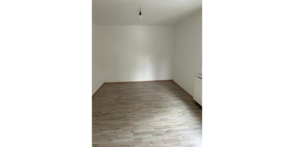 Etagenwohnung Lünen - 3 Zimmer, 60 m&sup2;, 600&euro; | Angebot:26385886
