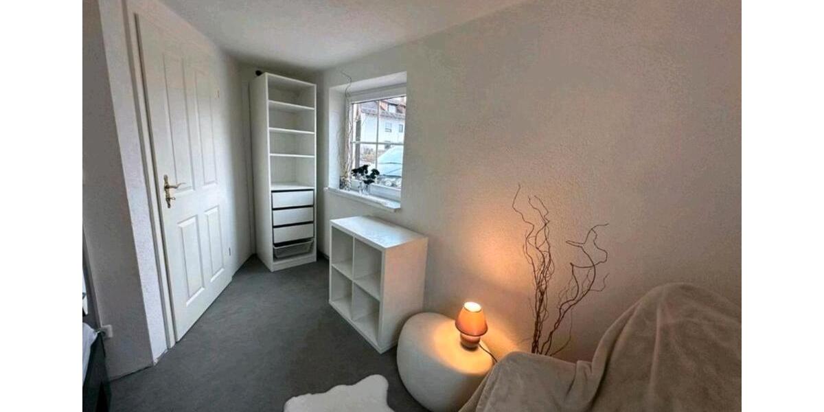 Wohnen auf Zeit Wolfertschwenden - 3 Zimmer, 65 m&sup2;, 20&euro; | Angebot:25734365