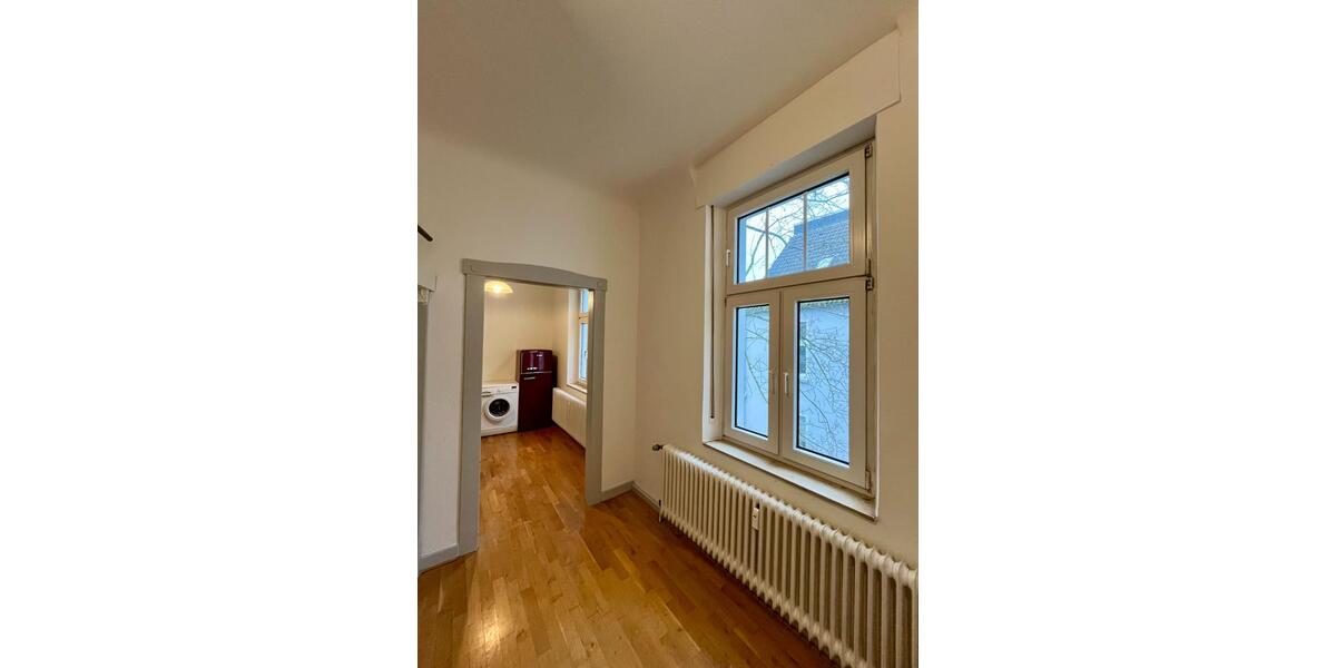 Erdgeschoßwohnung Krefeld - 1 Zimmer, 30 m&sup2;, 470&euro; | Angebot:24454501