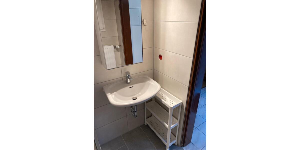 Etagenwohnung Frankenblick - 2 Zimmer, 29 m&sup2;, 530&euro; | Angebot:26286390