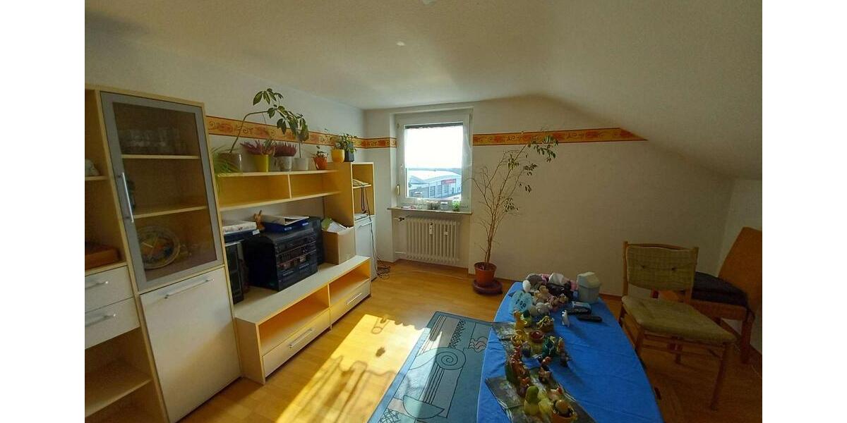 Etagenwohnung Hof Christiansreuth - 3 Zimmer, 59 m&sup2;, 490&euro; | Angebot:25783374