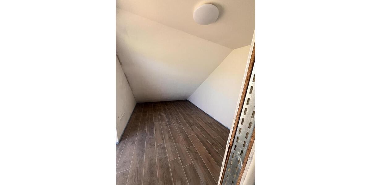 Dachgeschoßwohnung Lienen - 5 Zimmer, 64 m&sup2;, 800&euro; | Angebot:26606871