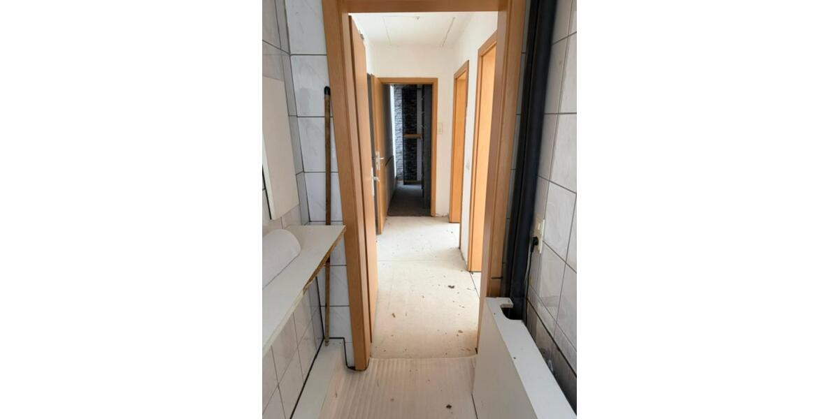 Dachgeschoßwohnung Pfungstadt - 2 Zimmer, 65 m&sup2;, 1.350&euro; | Angebot:25881717