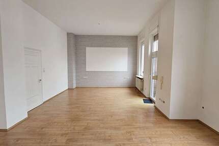 Wohnung Grünstadt - 3 Zimmer, 109 m&sup2;, 926&euro; | Angebot:27152439