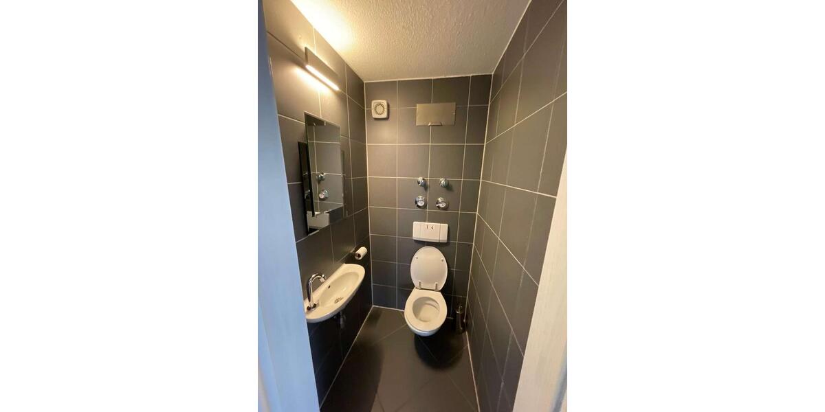 Maisonettenwohnung Gerlingen - 2.5 Zimmer, 80 m&sup2;, 1.150&euro; | Angebot:26688447