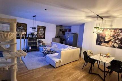 Moderne 2-Zimmer-Wohnung mit Balkon in Walle, Bremen 2 zimmer