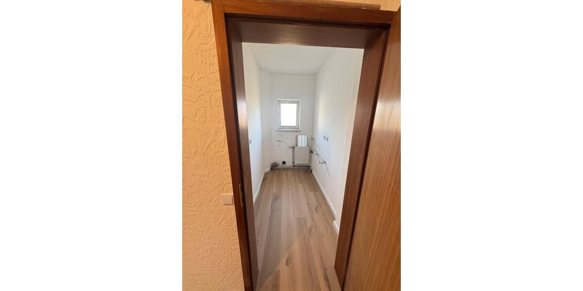 Dachgeschoßwohnung Merzig - 2 Zimmer, 110 m&sup2;, 800&euro; | Angebot:25809685