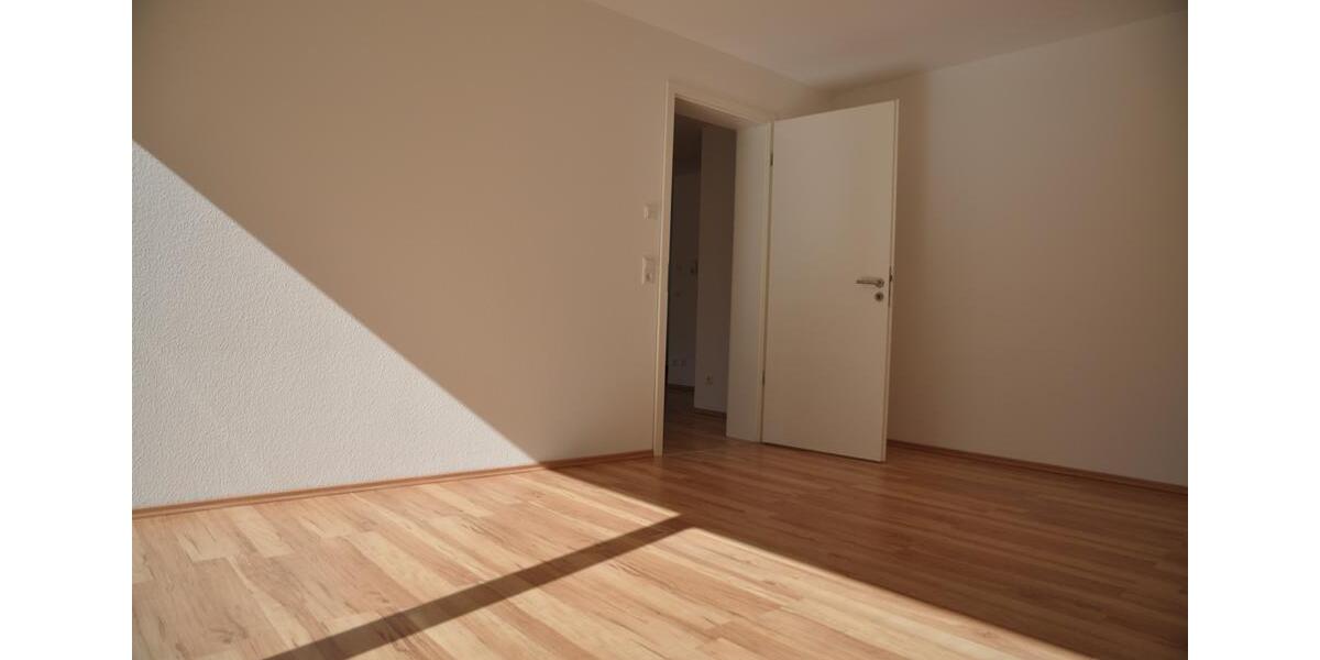 Etagenwohnung Aldingen - 4 Zimmer, 123 m&sup2;, 1.190&euro; | Angebot:26253117