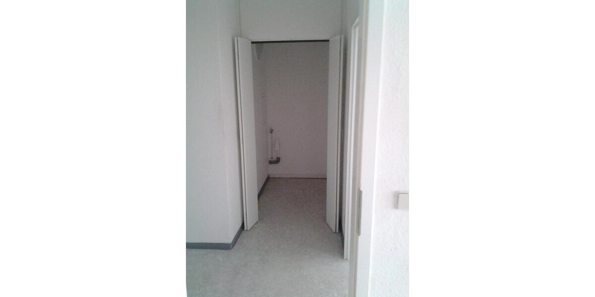 Etagenwohnung Eisenach - 2 Zimmer, 49 m&sup2;, 265&euro; | Angebot:12321968