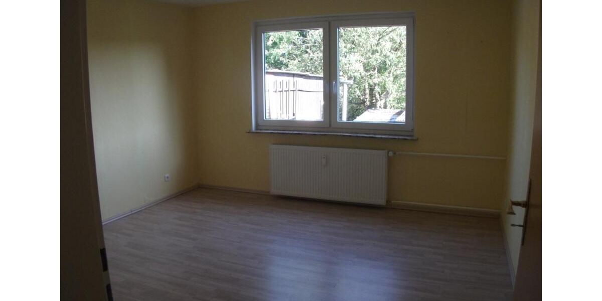 Erdgeschoßwohnung Söhlde - 4 Zimmer, 112 m&sup2;, 900&euro; | Angebot:25283113