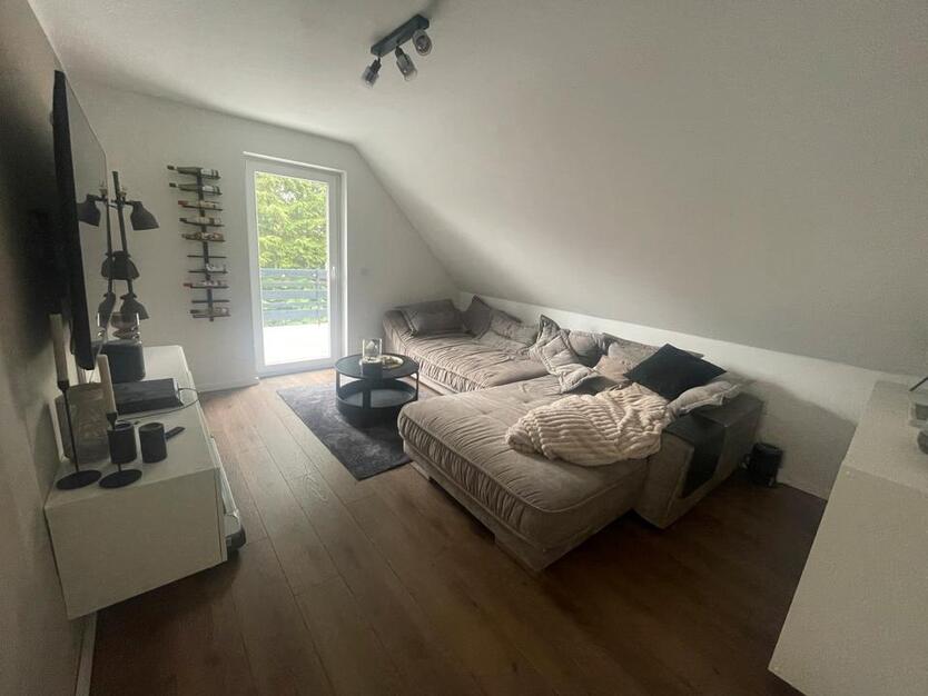 Modernisierte Mietwohnung 80 qm 1. OG zimmer