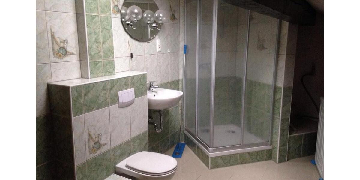 Dachgeschoßwohnung Siegen - 3 Zimmer, 105 m&sup2;, 656&euro; | Angebot:25764250