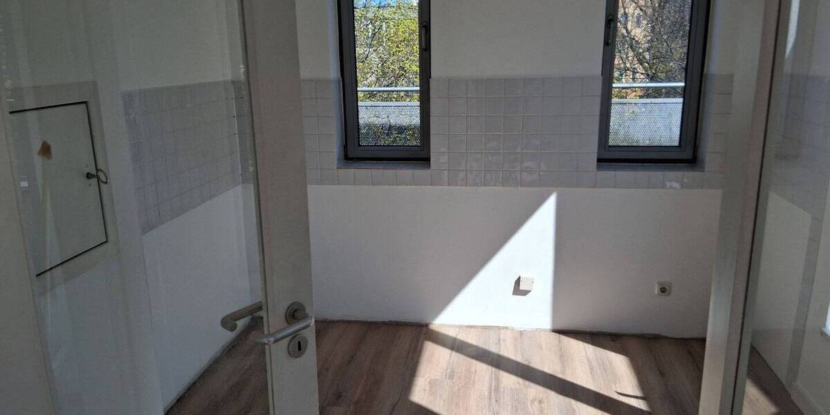 Etagenwohnung Oranienburg - 2 Zimmer, 71 m&sup2;, 970&euro; | Angebot:26107810