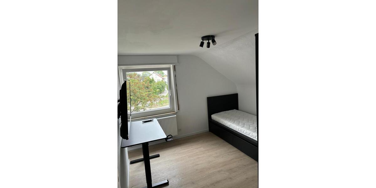 Wohnen auf Zeit Asperg - 3 Zimmer, 50 m&sup2;, 550&euro; | Angebot:26553475