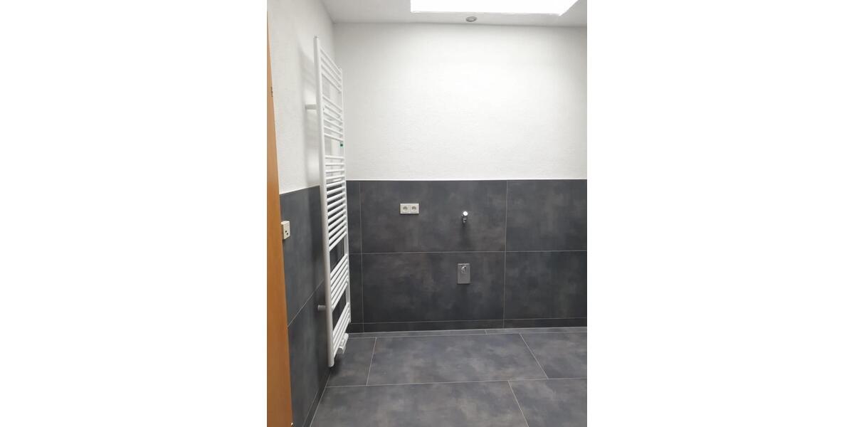 Doppelhaushälfte Steffenberg - 2 Zimmer, 227 m&sup2;, 1.490&euro; | Angebot:23725111