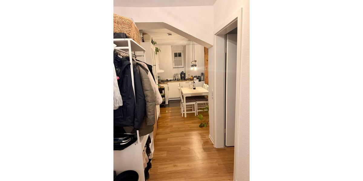 Dachgeschoßwohnung Lahr (Schwarzwald) - 2 Zimmer, 40 m&sup2;, 860&euro; | Angebot:25253369