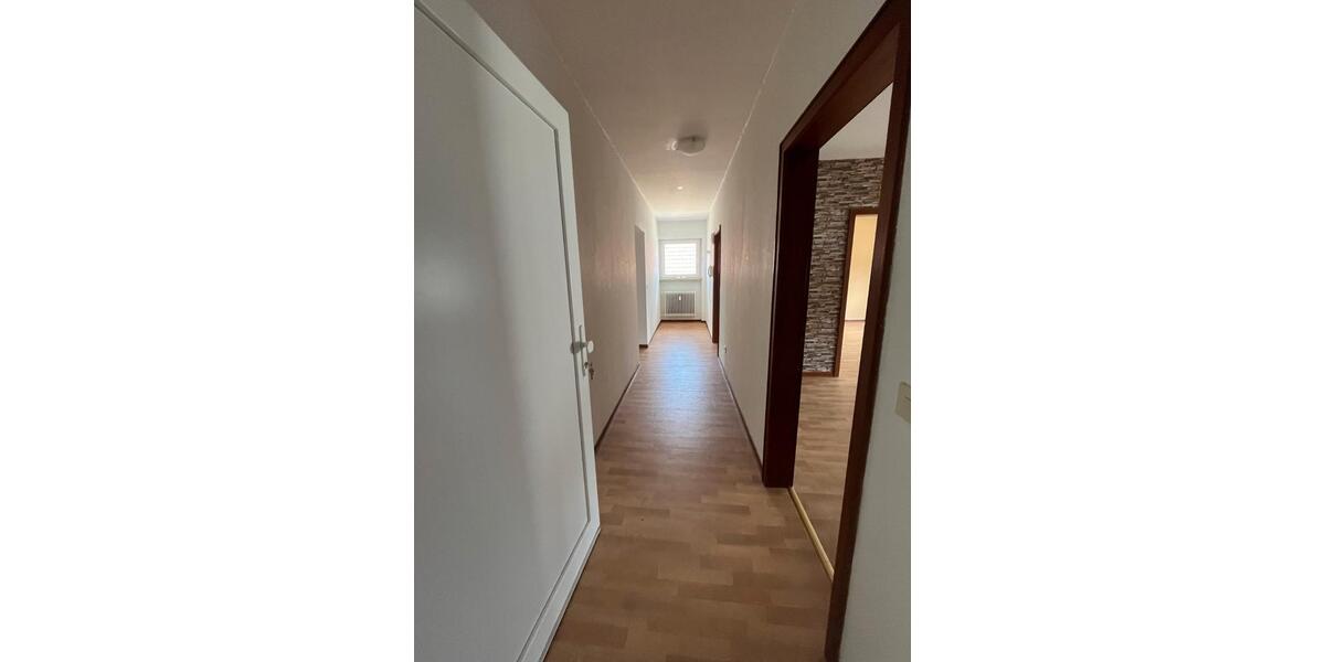 Etagenwohnung Biedenkopf - 3 Zimmer, 85 m&sup2;, 680&euro; | Angebot:26227369