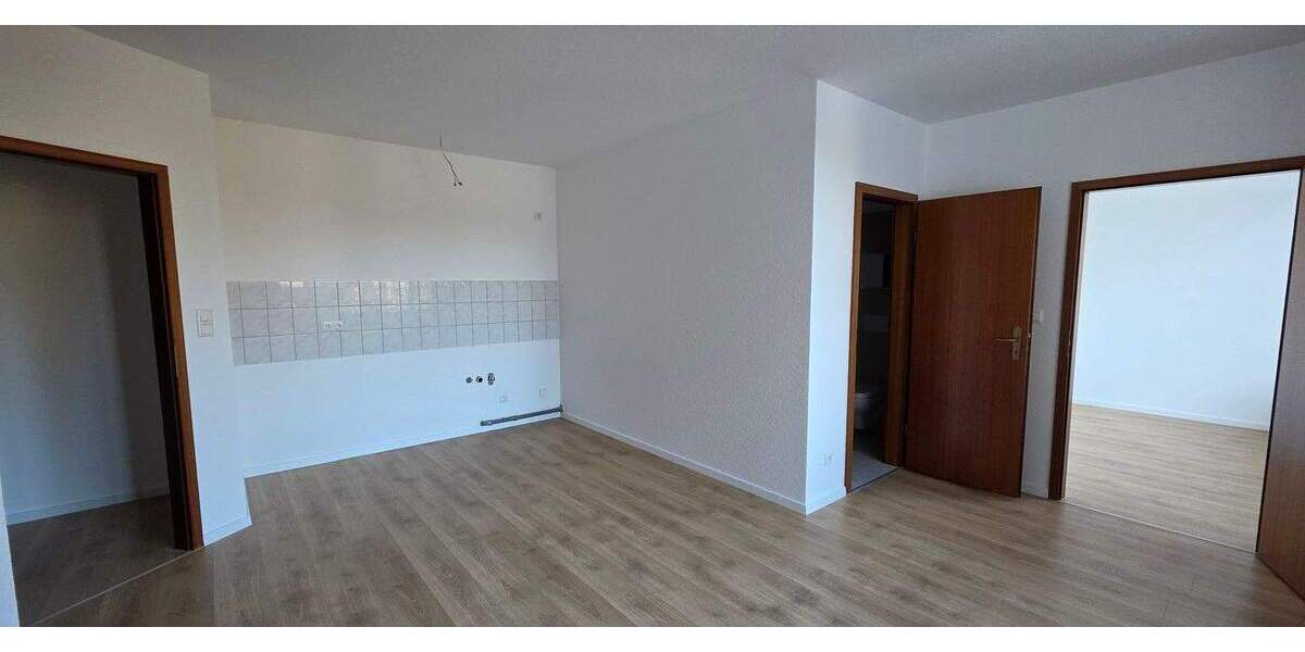 Etagenwohnung Burgstädt Burkersdorf - 1 Zimmer, 37 m&sup2;, 250&euro; | Angebot:25730764