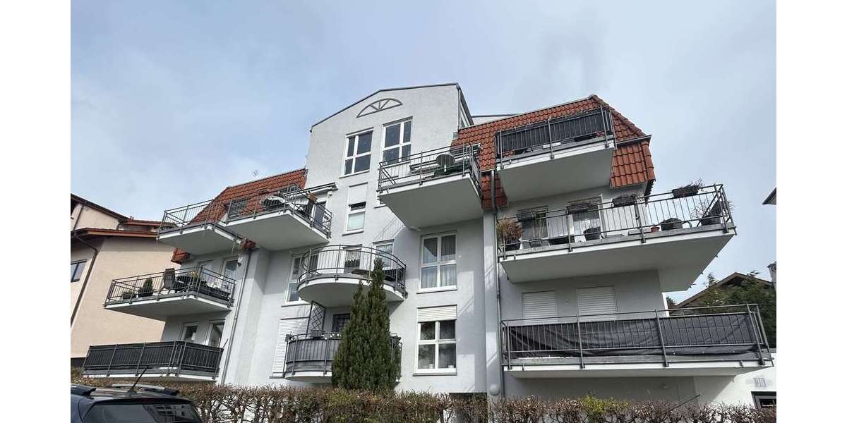 Etagenwohnung Pforzheim Weststadt - 4 Zimmer, 90 m&sup2;, 1.050&euro; | Angebot:26161625