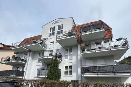 Wohnung Pforzheim Weststadt - 4 Zimmer, 90 m&sup2;, 1.050&euro; | Angebot:26161625