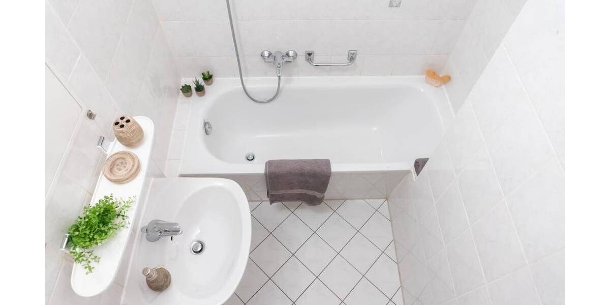 Etagenwohnung Chemnitz Zentrum - 2 Zimmer, 58 m&sup2;, 353&euro; | Angebot:26842189