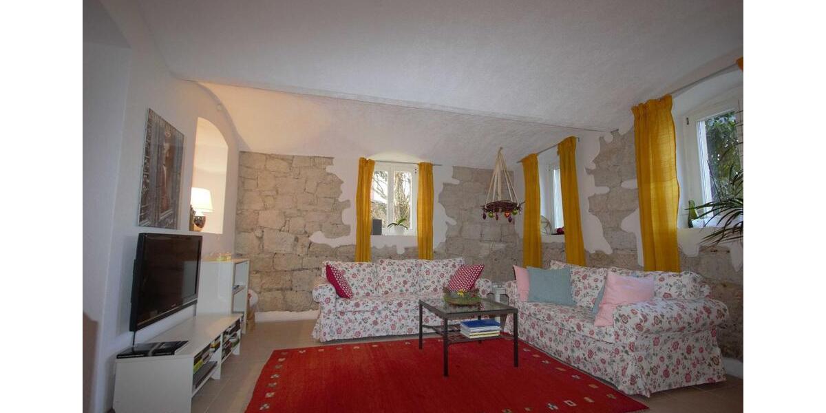 Wohnen auf Zeit Radebeul - 2 Zimmer, 90 m&sup2;, 1.380&euro; | Angebot:24609739