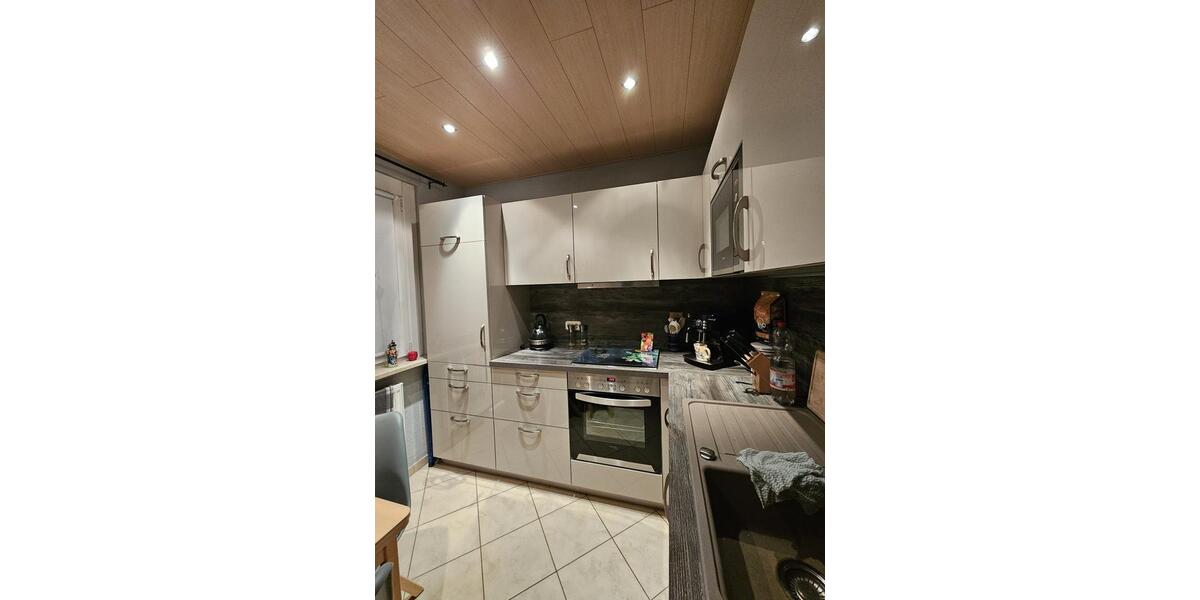 4-Raum Wohnung mit Einbauküche 4 zimmer