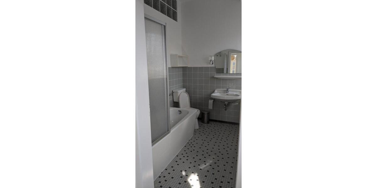 Wohnen auf Zeit Osnabrück Hellern - 3 Zimmer, 13 m&sup2;, 420&euro; | Angebot:26661721