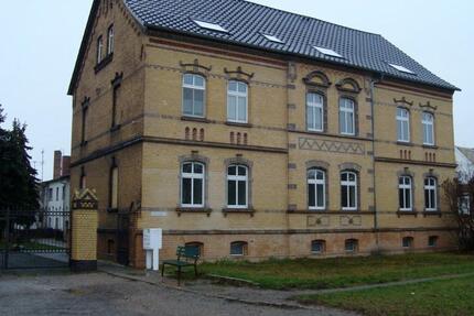 Wohnung Kemberg - 3 Zimmer, 77 m&sup2;, 482&euro; | Angebot:24783854