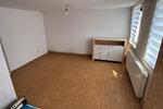 Einfamilienhaus Tuningen - 7.5 Zimmer, 200 m&sup2;, 750&euro; | Angebot:26051483