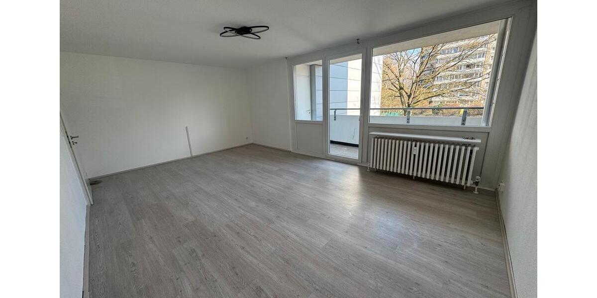 Etagenwohnung Bergisch Gladbach Frankenforst - 4 Zimmer, 104 m&sup2;, 1.875&euro; | Angebot:25272359