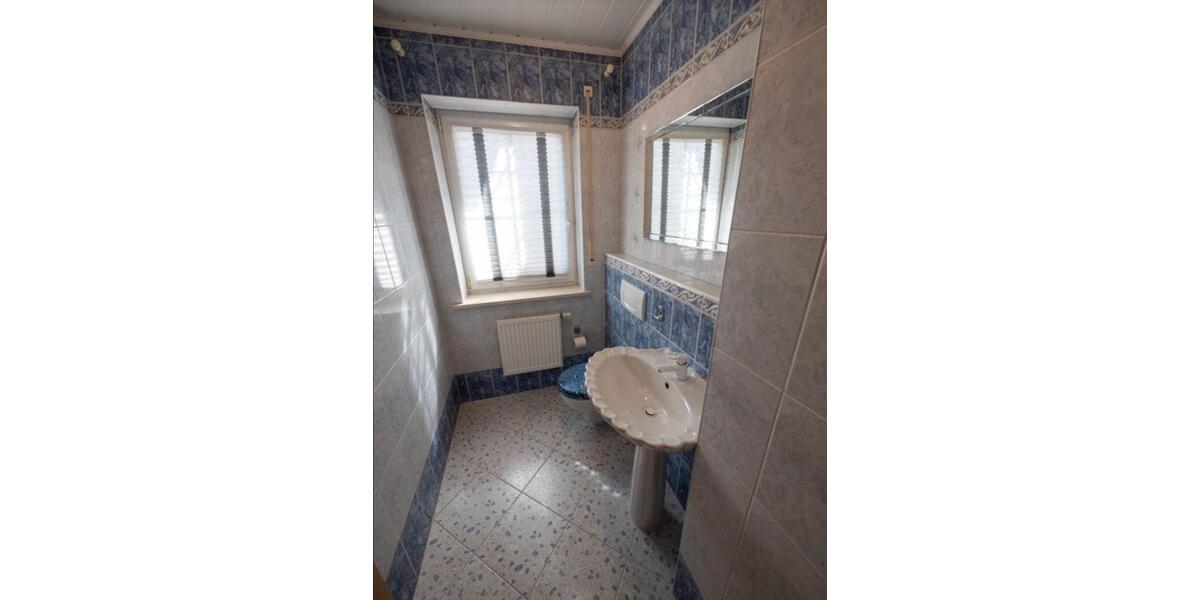 Erdgeschoßwohnung Fürstenstein - 4 Zimmer, 153 m&sup2;, 1.060&euro; | Angebot:24998502