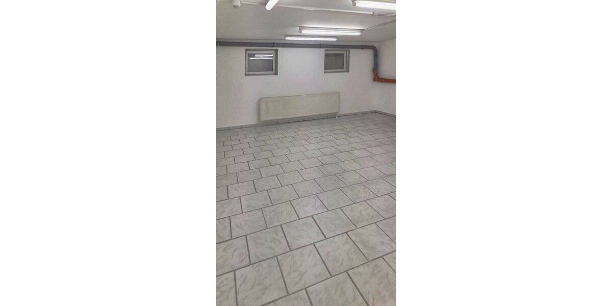 Etagenwohnung Wörth Hofsingelding - 3 Zimmer, 109 m&sup2;, 1.650&euro; | Angebot:26673173