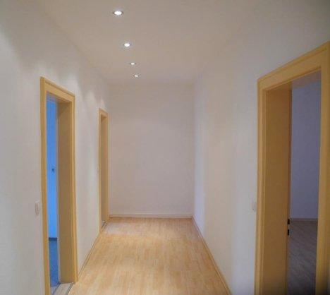 Dachgeschoßwohnung Weiden in der Oberpfalz - 3 Zimmer, 90 m&sup2;, 840&euro; | Angebot:26050494