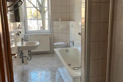 Wohnung Schönebeck (Elbe) - 2 Zimmer, 62 m&sup2;, 376&euro; | Angebot:26265047