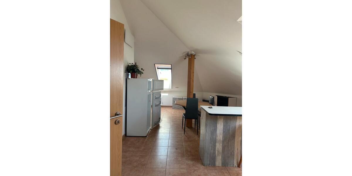 Dachgeschoßwohnung Twistringen - 4 Zimmer, 105 m&sup2;, 1.250&euro; | Angebot:26412723