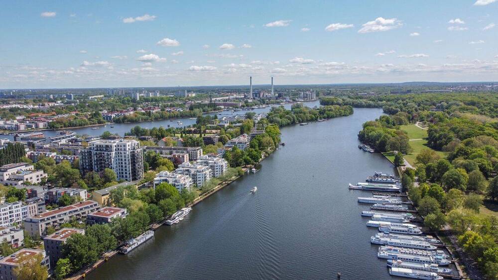 Etagenwohnung Berlin Friedrichshain - 3 Zimmer, 96 m&sup2;, 2.650&euro; | Angebot:26744890