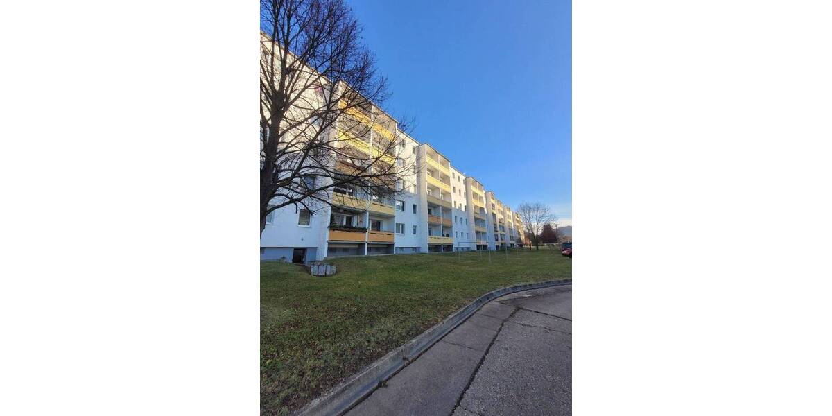 Etagenwohnung Gera Liebschwitz - 2 Zimmer, 48 m&sup2;, 255&euro; | Angebot:26712659