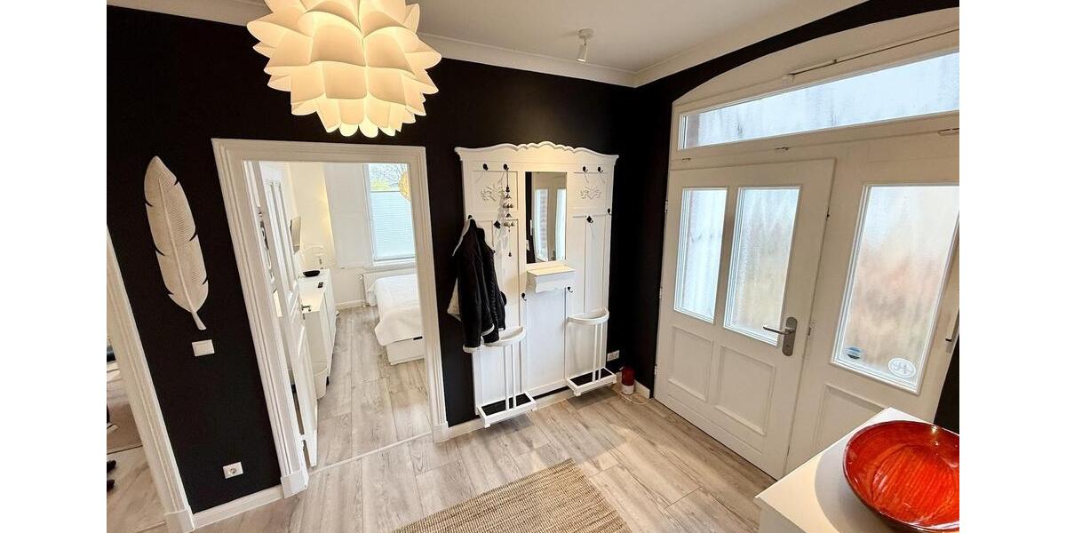 Wohnen auf Zeit Uetersen - 2 Zimmer, 60 m&sup2;, 1.890&euro; | Angebot:25830095