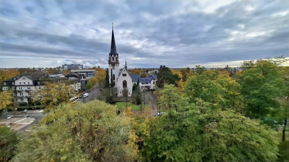 Dachgeschoßwohnung Bad Nauheim - 3 Zimmer, 95 m&sup2;, 1.620&euro; | Angebot:26558023