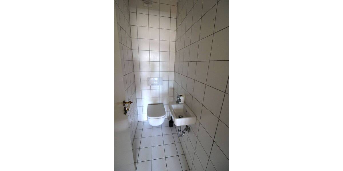 Etagenwohnung Gotha - 5 Zimmer, 111 m&sup2;, 975&euro; | Angebot:26685580