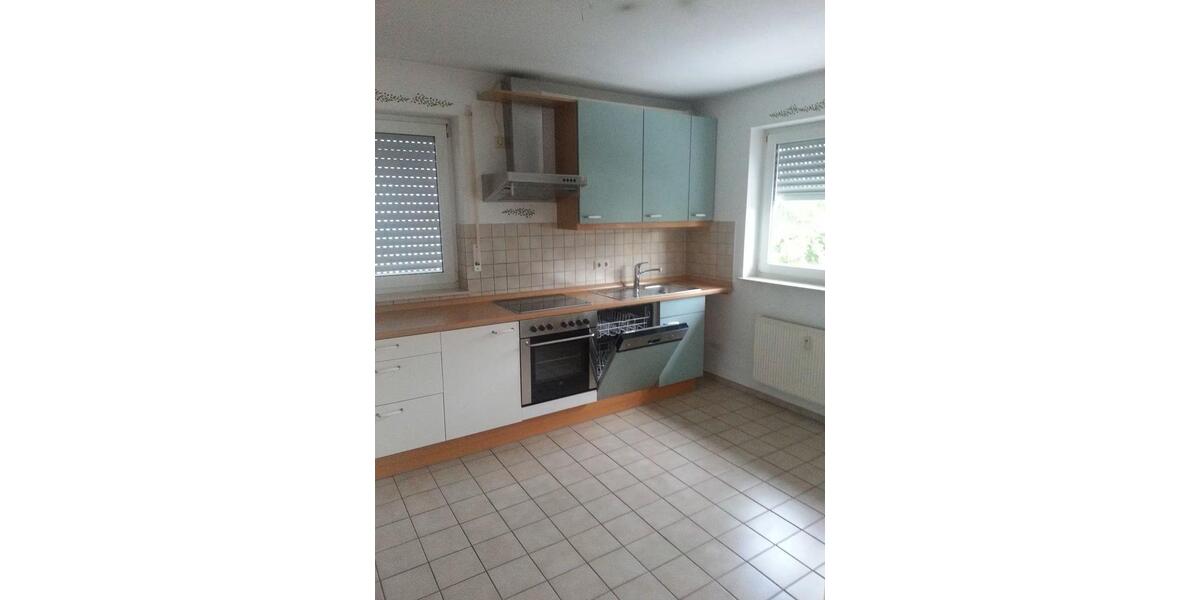 Etagenwohnung Hofheim am Taunus - 3 Zimmer, 89 m&sup2;, 1.200&euro; | Angebot:26484189