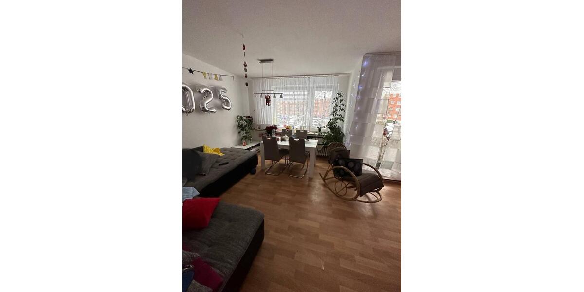 Erdgeschoßwohnung Stade Altländer Viertel - 4 Zimmer, 90 m&sup2;, 895&euro; | Angebot:25922662
