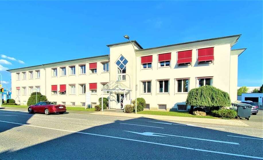 Büro in Lich 850 € 100 m²