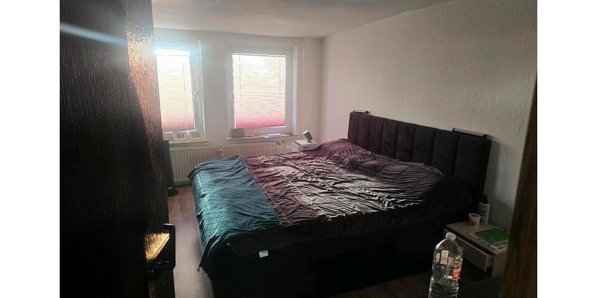 Etagenwohnung Lügde - 3 Zimmer, 100 m&sup2;, 750&euro; | Angebot:26676675