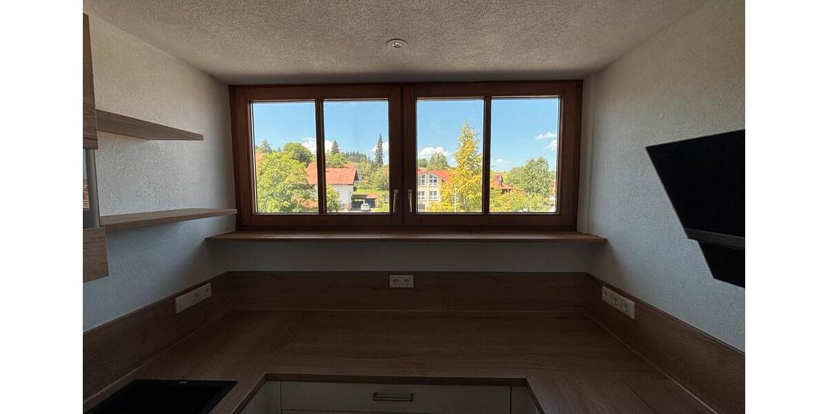 Dachgeschoßwohnung Oy-Mittelberg Mittelberg - 3 Zimmer, 88 m&sup2;, 1.400&euro; | Angebot:26706089