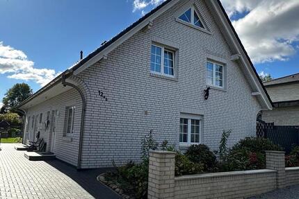 Haus Soltau - 4 Zimmer, 125 m&sup2;, 1.300&euro; | Angebot:24663174